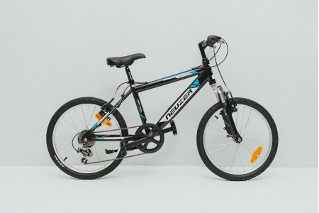 NEUZER MISTRAL NEUZER MISTRAL